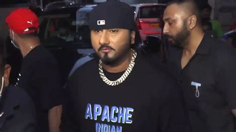 Yo Yo Honey Singh Allegedly Manhandled By A Group Of Men At Delhi Club Rapper Lodges An Fir