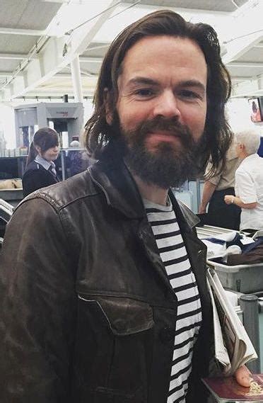 Stephen Walters Death Fact Check Birthday And Age Dead Or Kicking