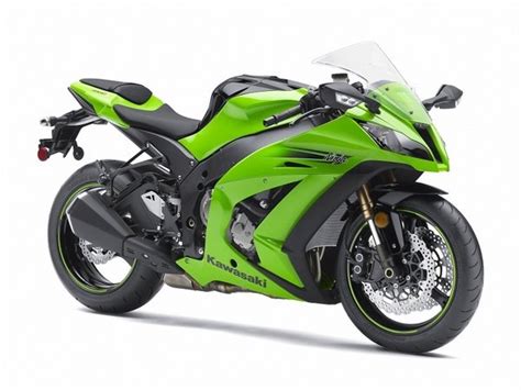These types of motorcycles are also some of the costliest and potentially dangerous vehicles you can buy. 2011 Kawasaki Ninja ZX-10R | motorcycle review @ Top Speed