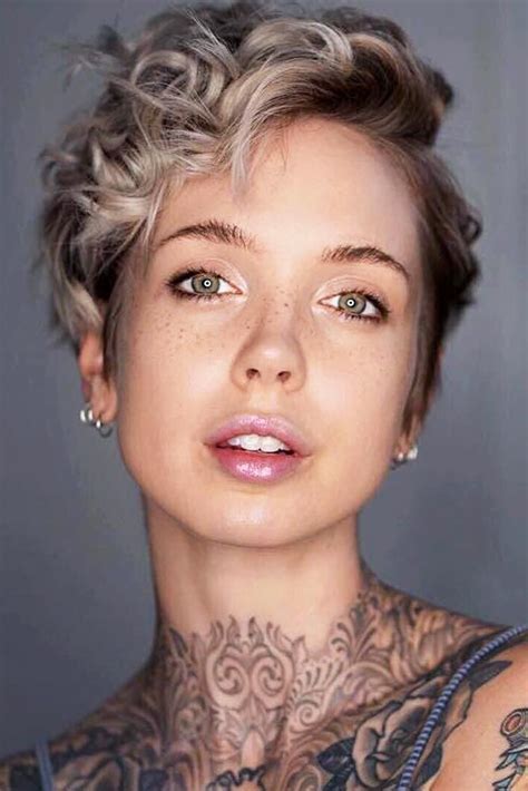 Pixie Cut For Your Short Wavy Hairstyles Side Part Blonde Color Curly Pixie Haircuts Short