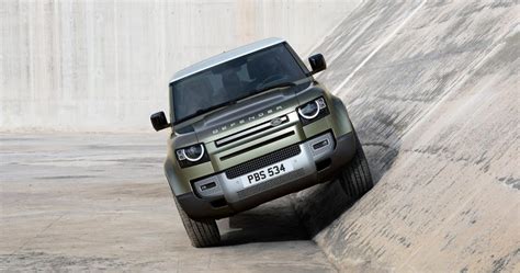 Ford Bronco Vs Land Rover Defender Which One Is Best For You