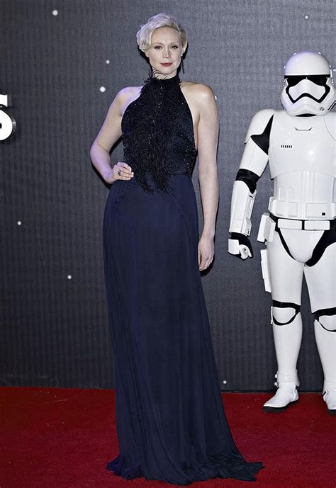 Gwendoline Christie Is Returning To Star Wars Star Fashion Christie Dress Christy
