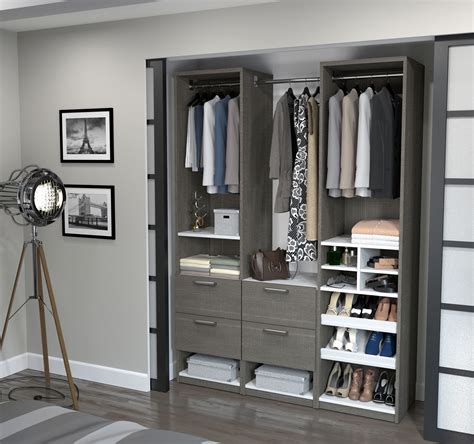 This Contemporary Closet Offers Contemporary Luxury With Its Striking