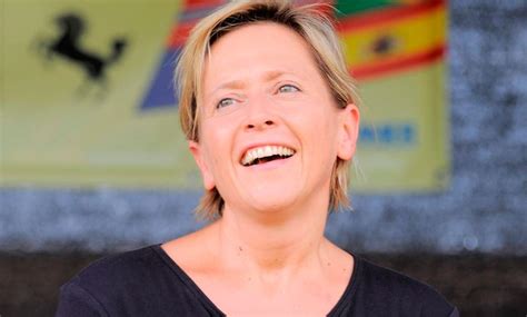 Now available from eisenmann australia! Neue Ministerin Eisenmann: Es bleibt beim (begrenzten) G9-Modell - Philologen: Wahlbetrug ...