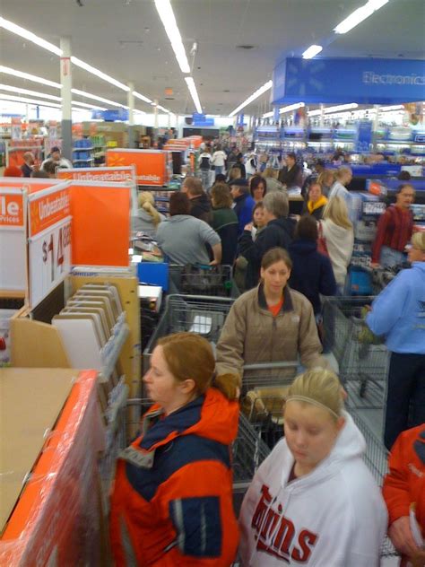 What Stores Open At 5am On Black Friday - 5am at WalMart Black Friday | Rochester, Minnesota in line f… | Flickr