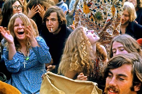 The History Of Hippies The S Movement That Changed Vrogue Co