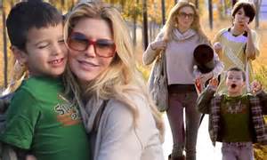 Brandi Glanville Treats Her Sons Jake And Mason To Donuts And Popsicles