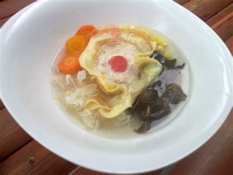 Berikut resep sup matahari khas solo. Sup Matahari, soup of the sun, a specialty of Solo ...