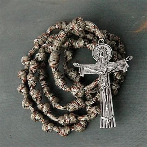 Rediscover your love for adventurous outings with paracord rosary. Pin on Paracord Rosaries