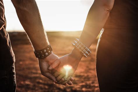 Lovers Hand Wallpapers Wallpaper Cave