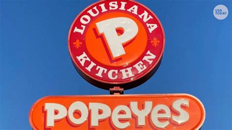 Georgia Woman Crashes Suv Into Popeyes After Her Order Was Missing Biscuits Authorities Say