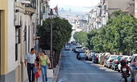 Simple Science: How to Make a Volcano with Kids