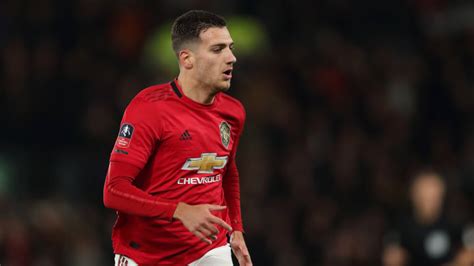Learn all about the career and achievements of diogo dalot at scores24.live! Barcelona Eye Summer Move for Manchester United Full Back ...