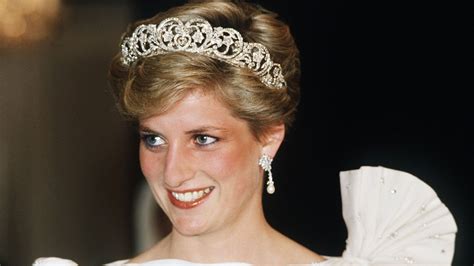princess diana musical is coming to netflix and fans are divided hello
