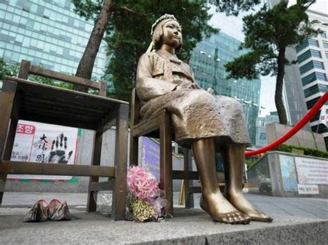 韩国釜山认定日本总领事馆前“慰安妇”雕像合法，日方反对 新浪科技 新浪网