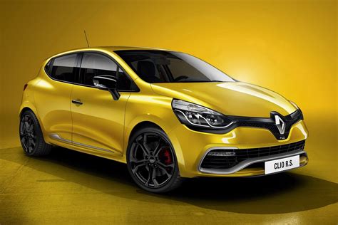Yeni renault clio ile tanışmak, göz alıcı tasarımını ve yeni teknolojik özelliklerini yakından incelemek için tıklayın! Renault Clio 4 RS | Planète-GT.com