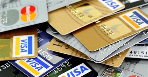Plastic Money Credit Card Debit Card Earn 4 Money Clicks