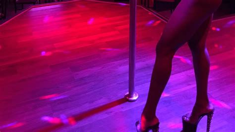 Owner Takes Shot At New Strip Club In Windsor Windsor Cbc News
