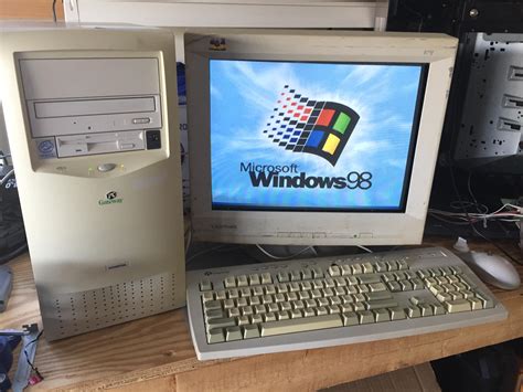Just Paid Money For An Old Windows 98 System Rnostalgia