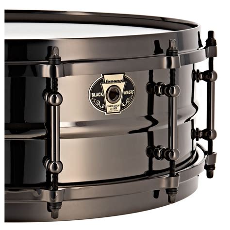 Disc Ludwig 14 X 55 Black Magic Beaded Brass Snare Drum At Gear4music