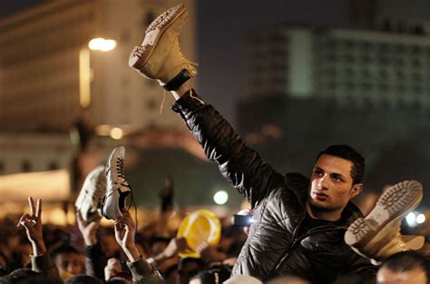 Egypt S Youth Unites Against The Old Guard Egypt Al Jazeera