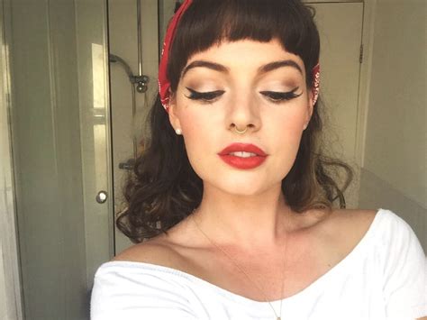 Pin Up Retro Vintage 50s Inspired Makeup Look Winged Liner Red Lips Pin