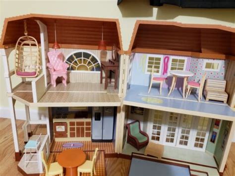 Disney Hannah Montana Malibu Beach House Barbie Doll House Used Ebay