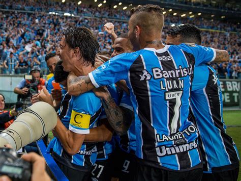 Boca juniors accedió a los octavos de final de la conmebol libertadores con el colombiano sebastián villa como una de sus figuras. Copa Libertadores » News » Gremio win third Copa Libertadores crown