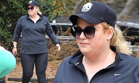 Rebel Wilson Shows Off Her Slimmer Figure In Workout Gear As She Goes For A Hike In La Daily