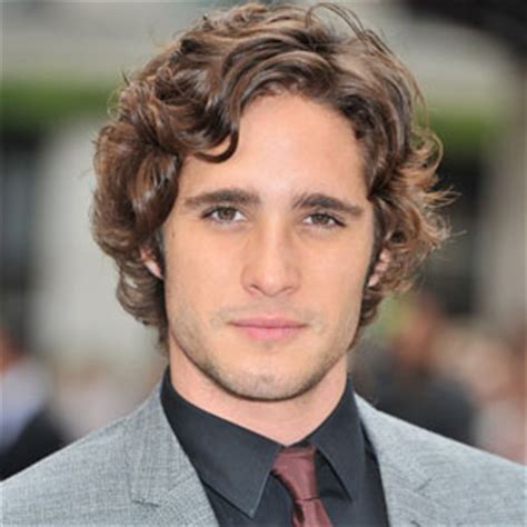 Archived from the original on 12 may 2014. Is Diego Boneta Gay? Online poll shows 83 percent don't ...
