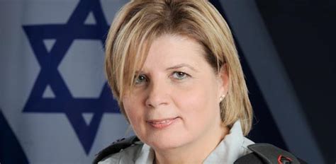 כך עומדת להיראות הממשלה החדשה. מי את אורנה ברביבאי - האלופה הראשונה בצה"ל? - גלובס