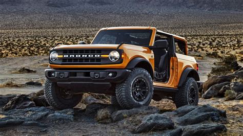 2021 Ford Bronco Standard And Optional Features And Accessories List