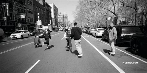무신사 사진작가 아리마르코폴로와 스케이트 보더들이 함께 활보한 뉴욕의 거리를 담은 아디다스 × Facebook