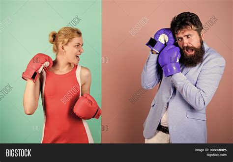 Man Woman Boxing Fight Image And Photo Free Trial Bigstock