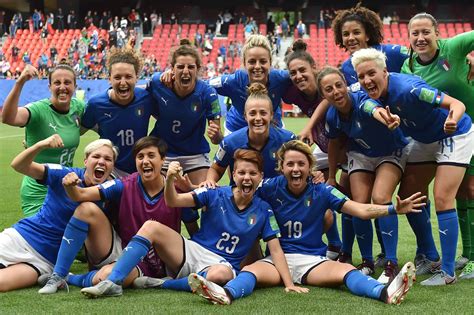 perché si parla tanto dell italia femminile al mondiale di calcio upday news le notizie dall