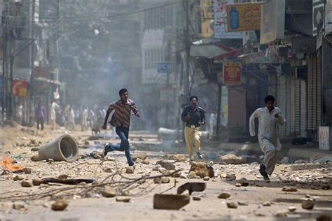Bbc Urdu کراچی دھماکے کے بعد
