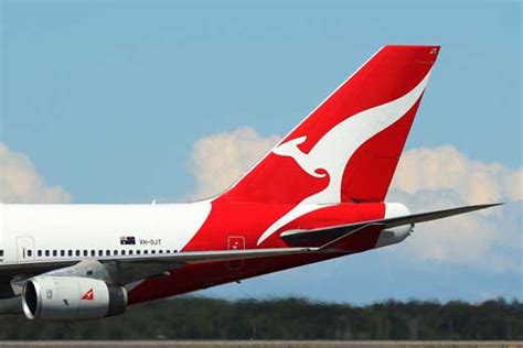 View announcements, advanced pricing charts, trading status, fundamentals, dividend information, peer analysis and key company information. Qantas' share price up on stock buyback and higher ...
