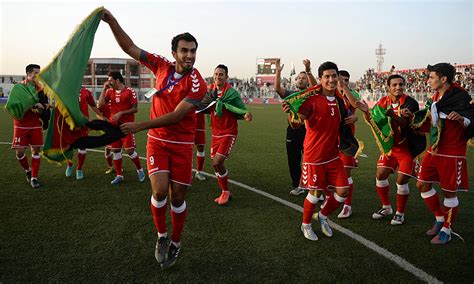 India vs afghanistan football match, fifa afghan goalkeeper ovays azizi conceded an own goal off an ashique kuruniyan cross to hand india the lead in the 75th minute before substitute. Afghanistan stuns India to win SAFF title - Sport - DAWN.COM