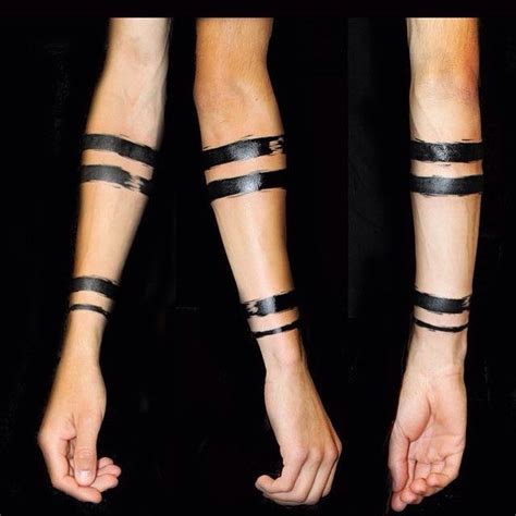 95 Significant Armband Tattoos Meanings And Designs 2019 Tatuaje De Pulsera Tatuaje De