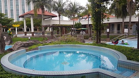 Nilai springs golf & country club hotel offers guests an array of room amenities including a flat screen tv, and getting online is possible, as free wifi is available. NILAI SPRINGS RESORT HOTEL $35 ($̶4̶4̶) - Prices & Reviews ...