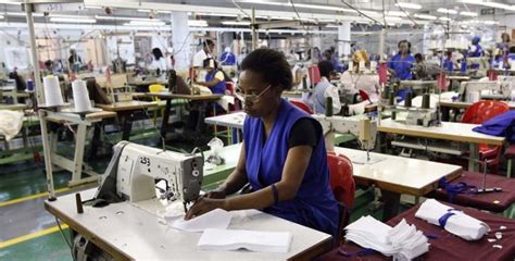 Micro Pequenas E Médias Empresas No País Estão Em “situação Devastadora” Ver Angola