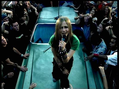 Avril Lavigne Sk8er Boi Mv Screencaps Hq Music Image 19783997 Fanpop