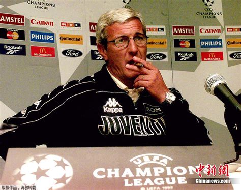 Make social videos in an instant: Marcello Lippi is never far away from his cigar (26 ...