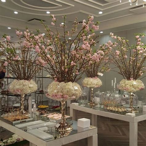 Beautiful Cherry Blossom Wedding Themed Decoration Ideas You Will