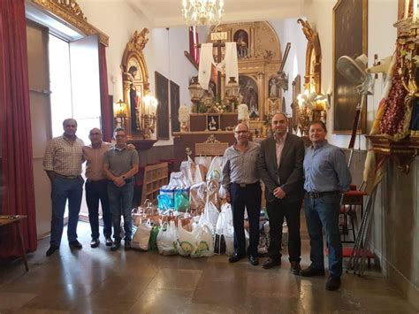 Accede a la galería fotográfica de la toma de posesión de d. Donación de alimentos del AMPA del colegio Beaterio de la ...