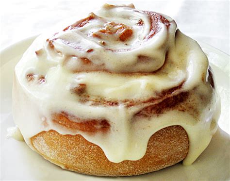 April 10 Is National Cinnamon Roll Day Foodimentary National Food