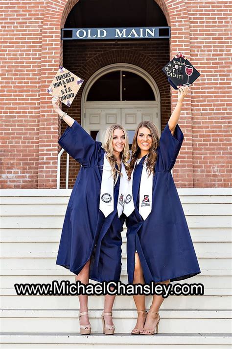 Fun College Senior Graduation Grad Portrait Photo Ideas At Tucson The University Nursing