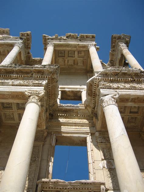 What Are Characteristics Of Greek Architecture Ownbuilddecorone