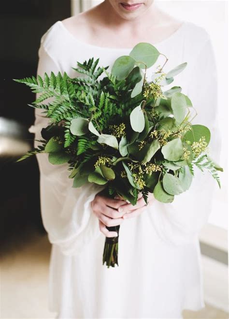 25 Greenery Wedding Bouquets To Swoon Over Weddingomania