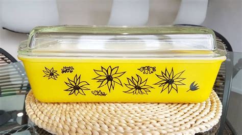 Agee Pyrex Flannel Flowers Cob400 Yellow Flannel Flowers Etsy New